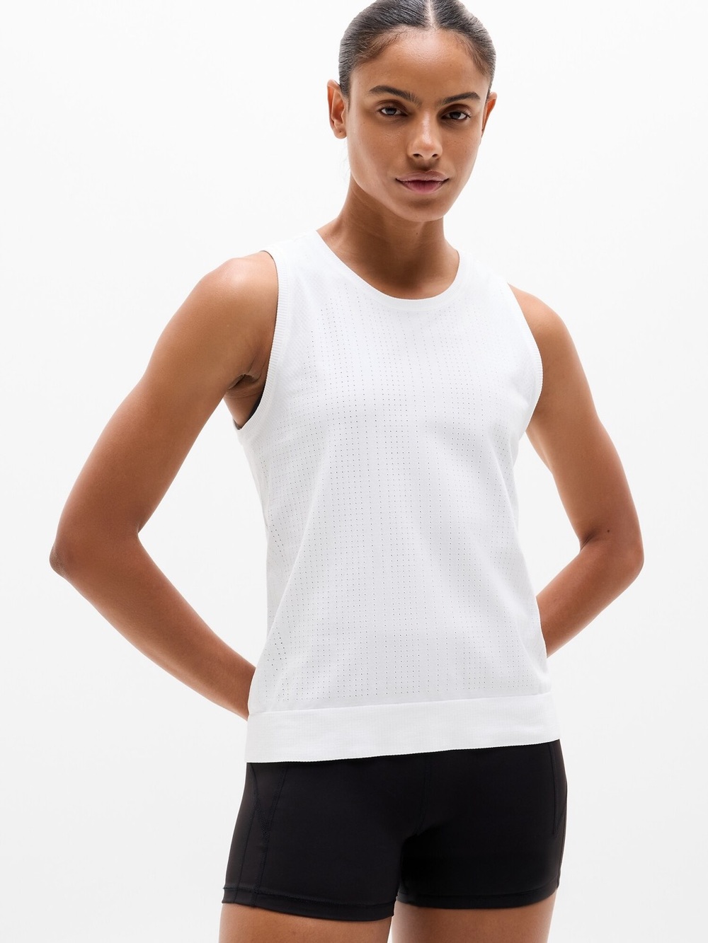 Athleta In Motion Seamless Tank in White | Size Large